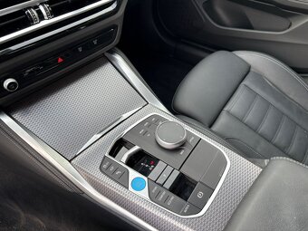 BMW i4 eDrive40 - 15