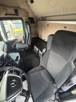 Sprzedam ciągnik siodłowy MERCEDES-BENZ ACTROS 1848 E6 - 15