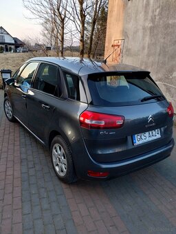 Sprzedam samochód osobowy C4 Pikasso - 15