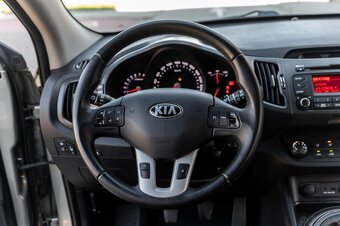 KIA SPORTAGE - 15
