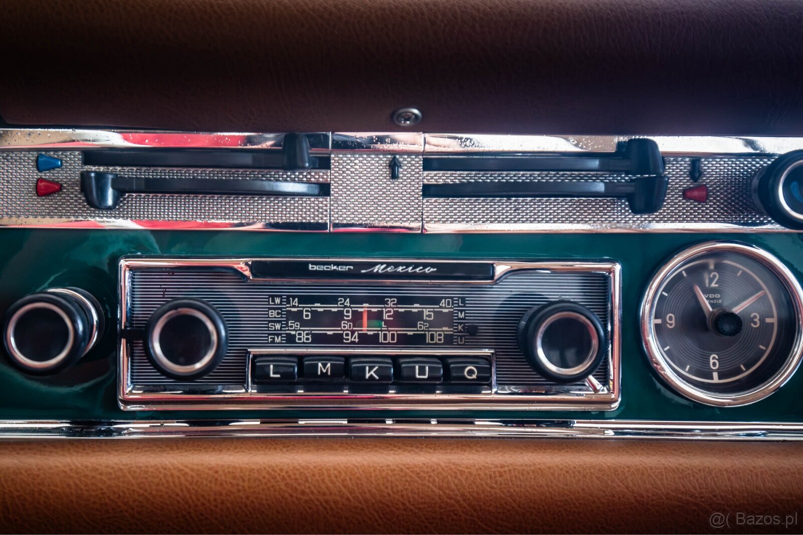 Mercedes Benz 280 SL W113 - 16