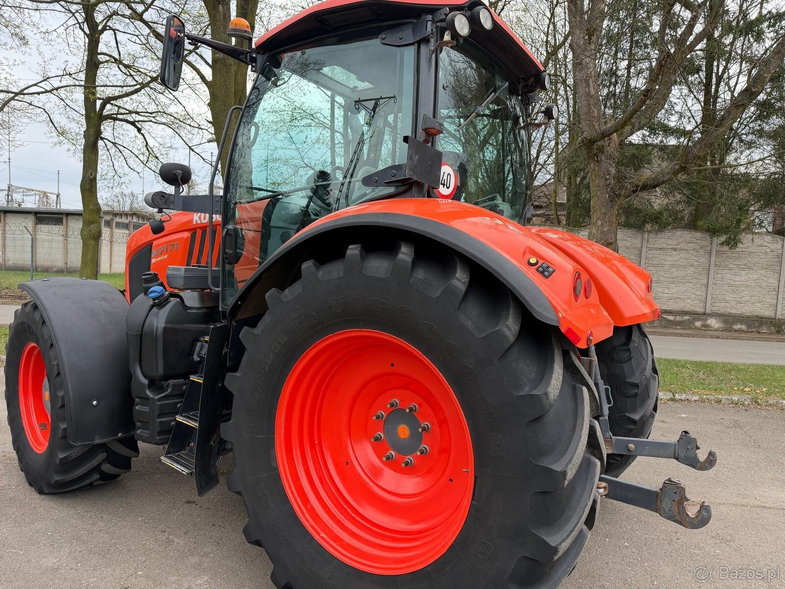 Ciągnik rolniczy Kubota M7171 Premium Power Schift - 16