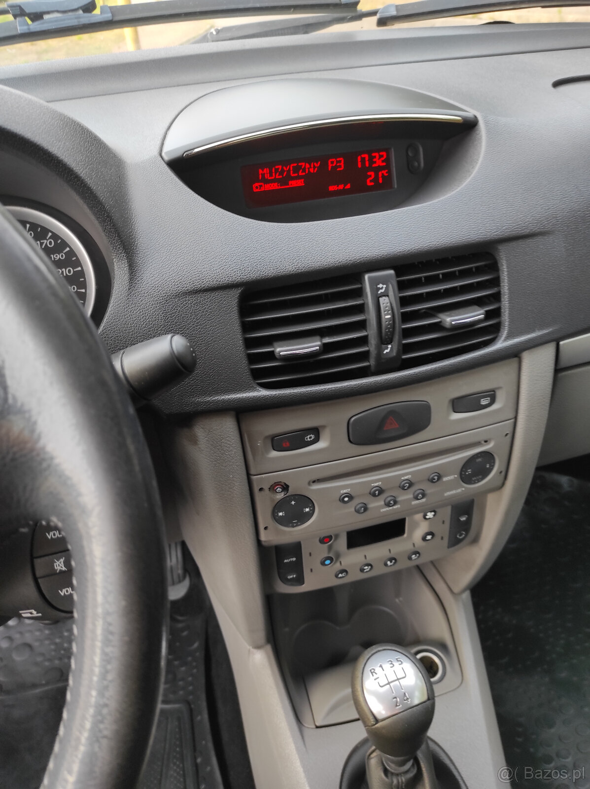 SPRZEDAM RENAULT THALIA 2011 ALL INCLUSIVE - 16