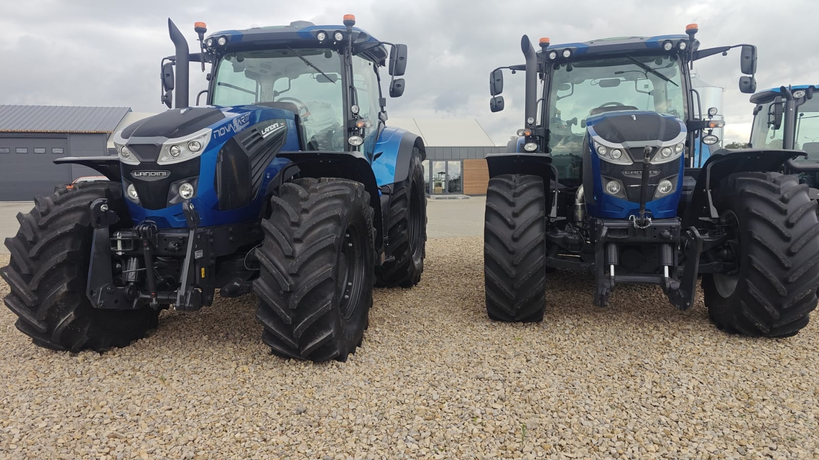 CIĄGNIK Landini 7-170RS 25r gwr wers. BLUEICON 6cyl.automat - 16