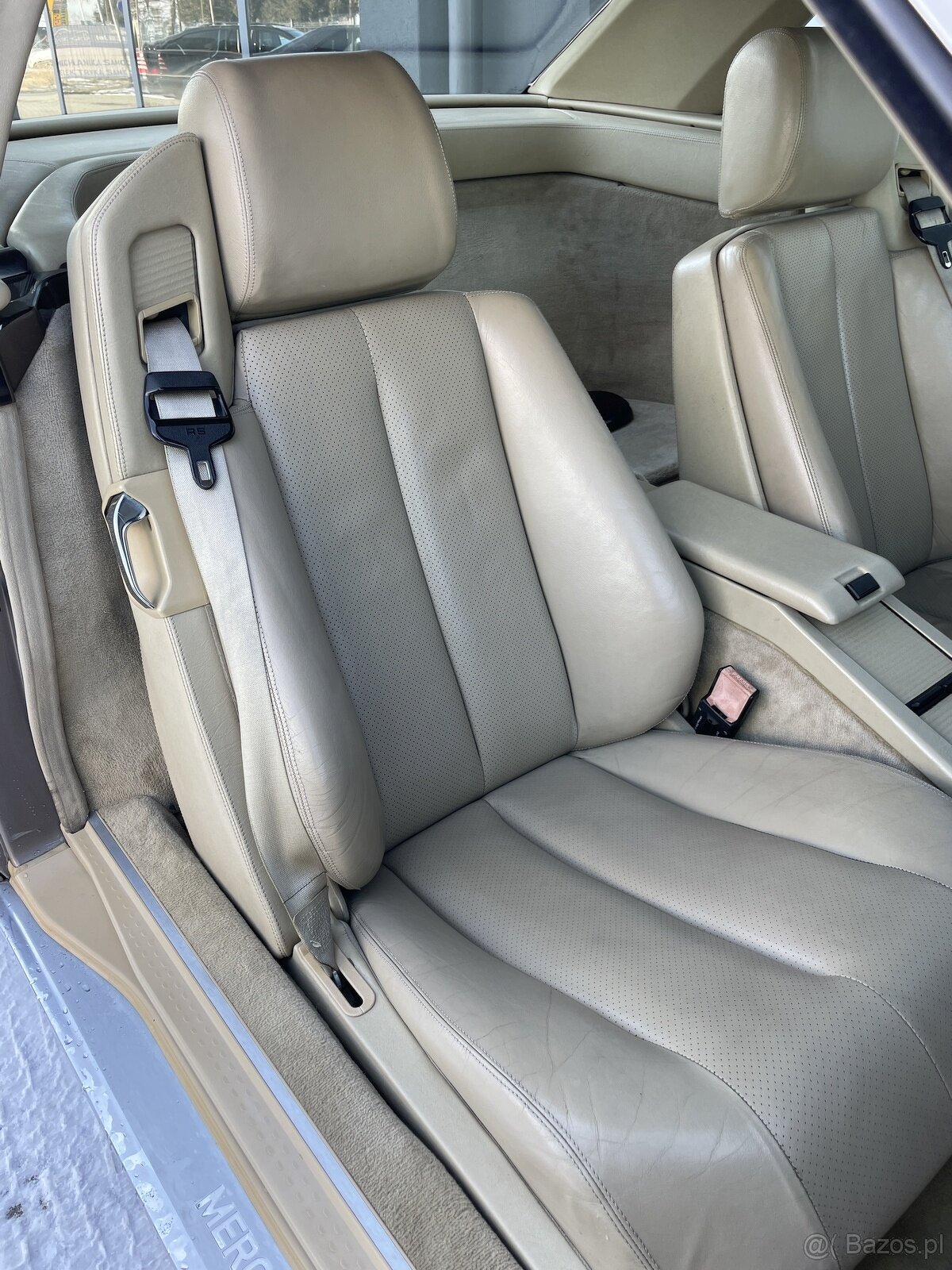 Mercedes-Benz 500SL R129 1991 złoty - 16