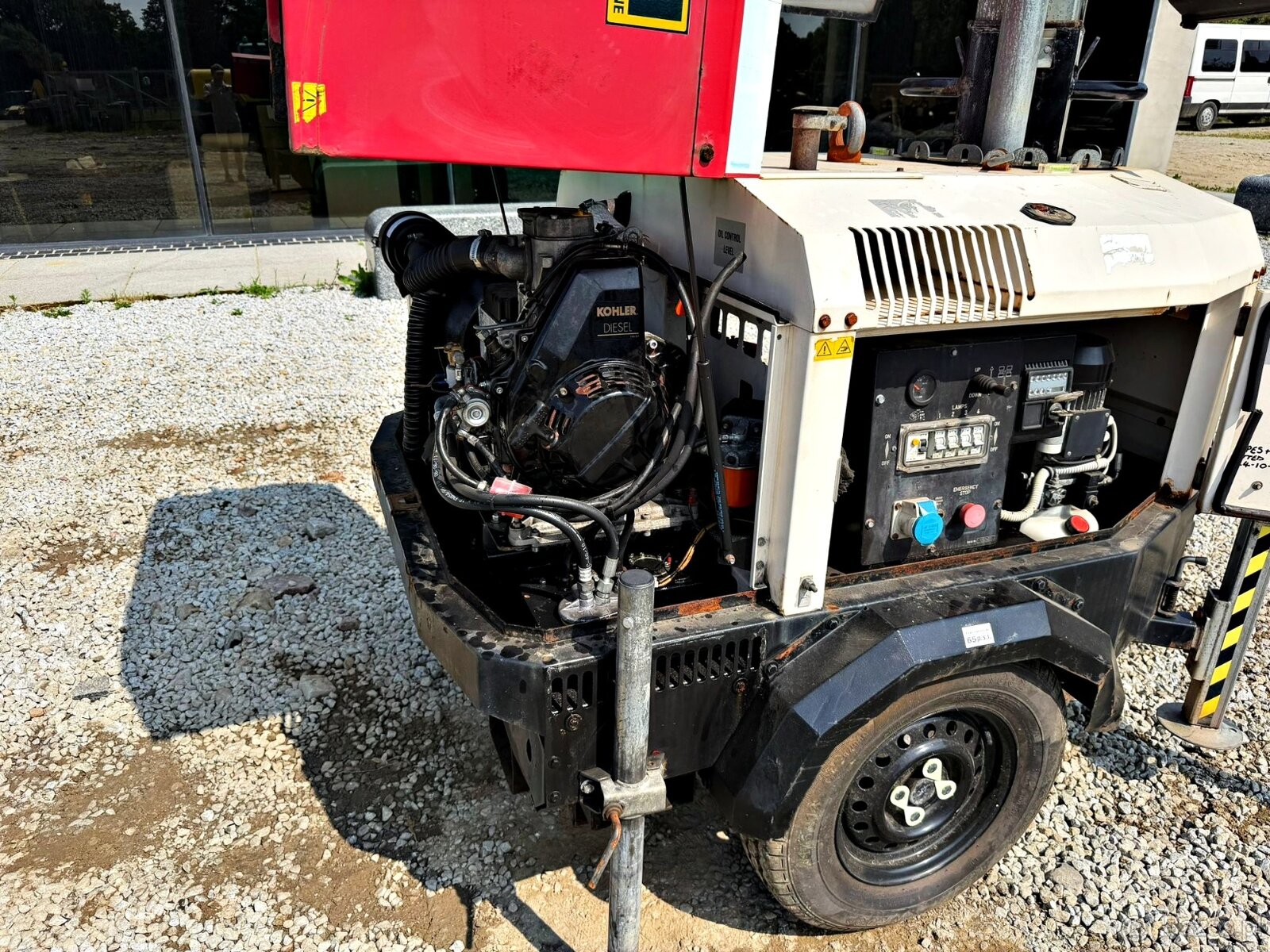 TOWER LIGHT VB-9 MOBILNY MASZT OŚWIETLENIOWY 2012R | Tower L - 16