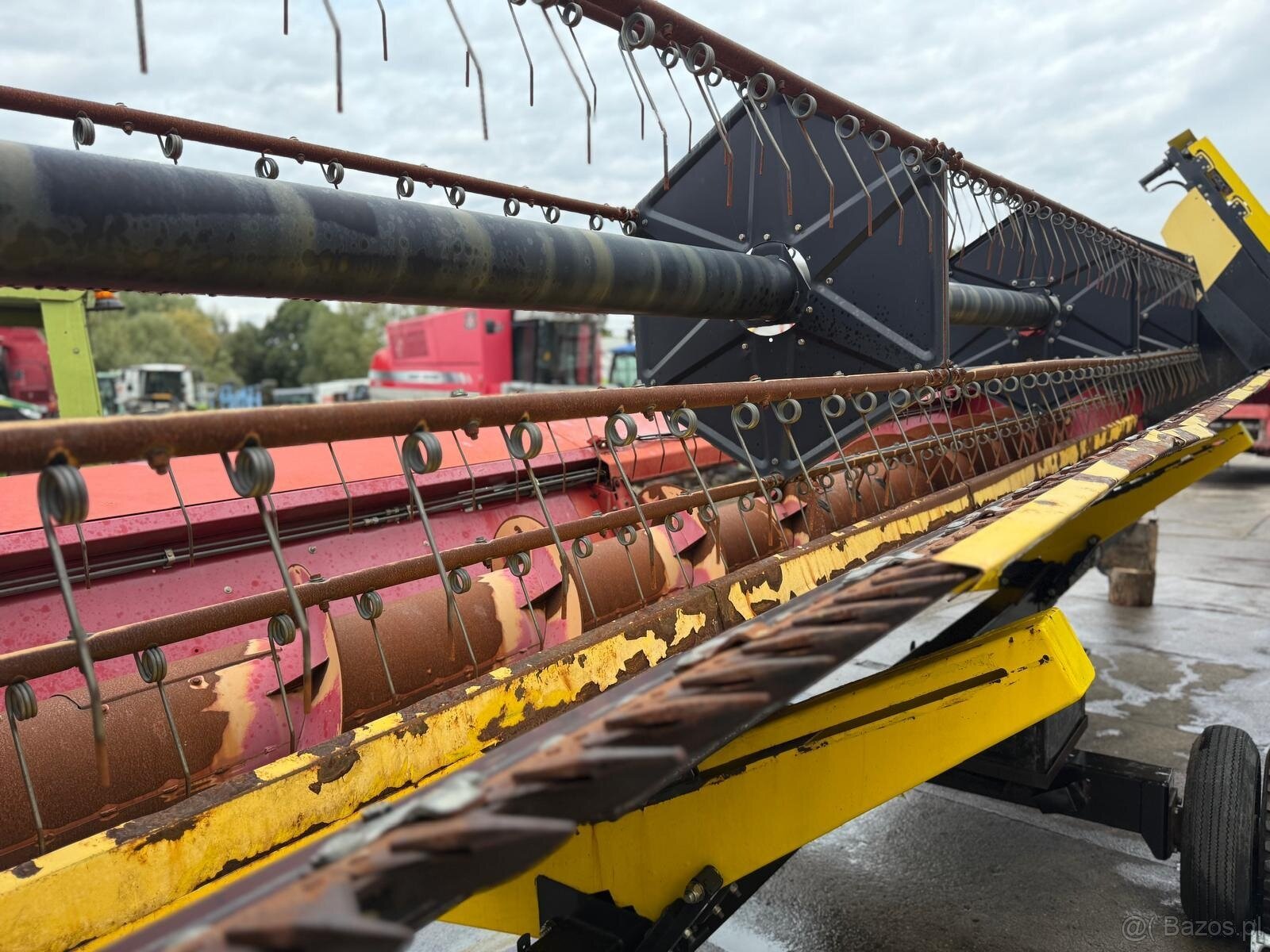 Kombajn zbożowy Case 2388 heder stół do rzepaku rok 2003 spr - 16