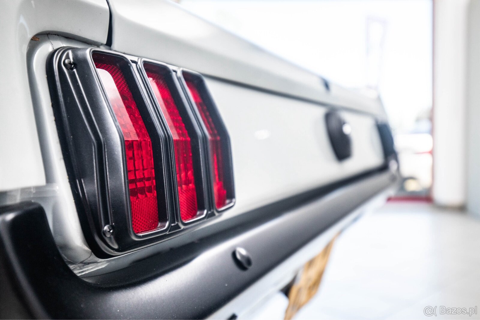 Ford mustang V8 1965 odrestaurowany od podstaw - 16
