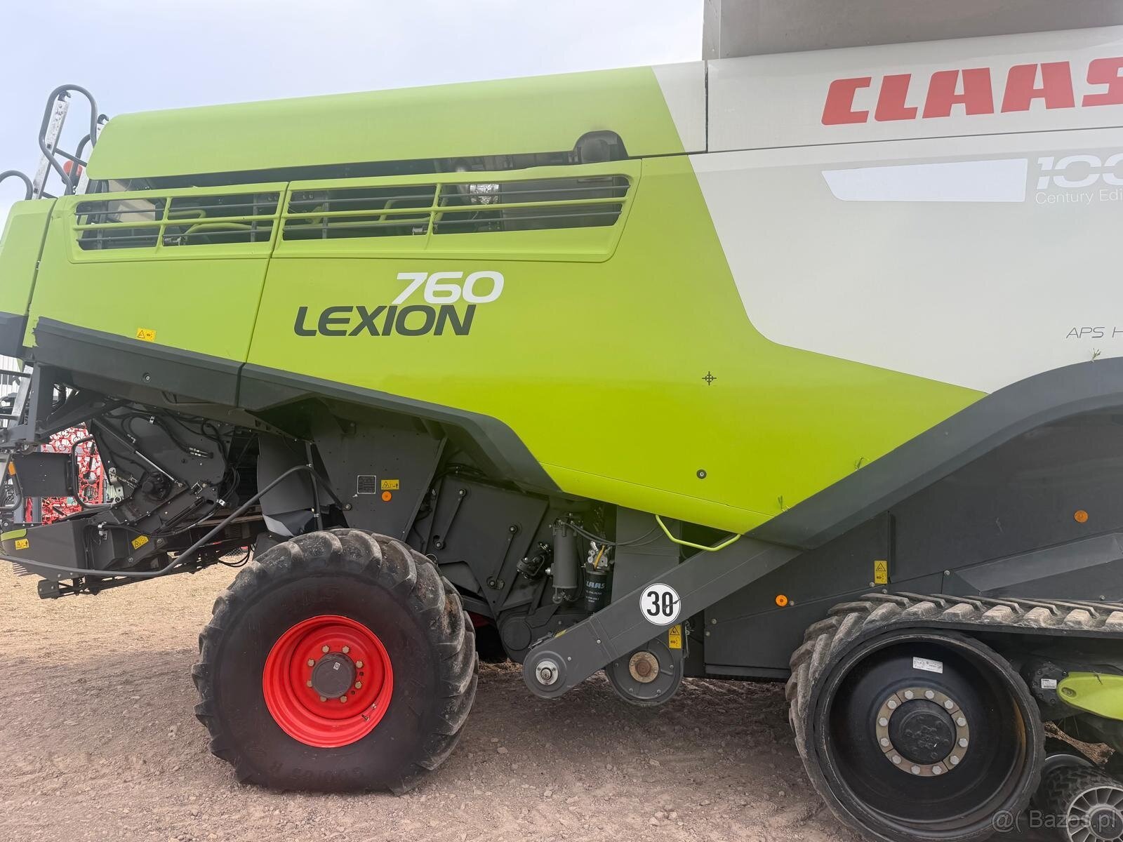 Kombajn zbożowy Claas Lexion 760TT heder V1050 rok prod.2014 - 16