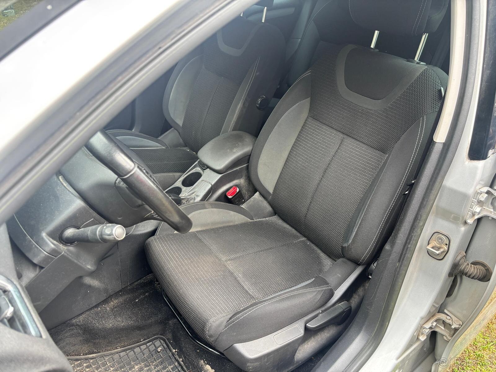 Citroen C4 2013 rok - 16