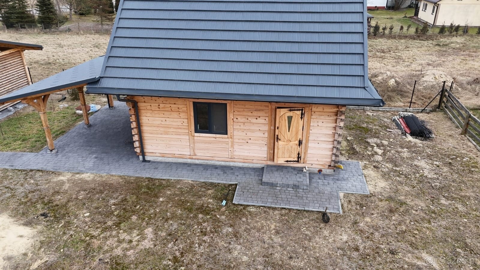 Do sprzedania drewniany domek położony na zielonym Roztoczu. - 16