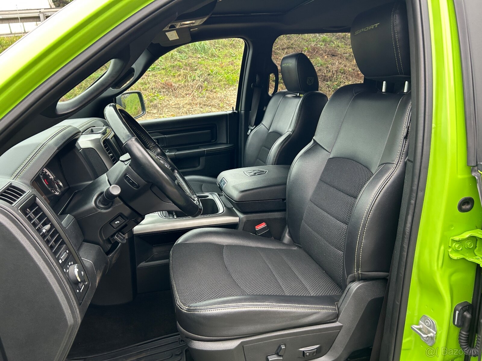 DODGE RAM SPORT 4x4, 5.7L, 401KM, 2017r. - 16