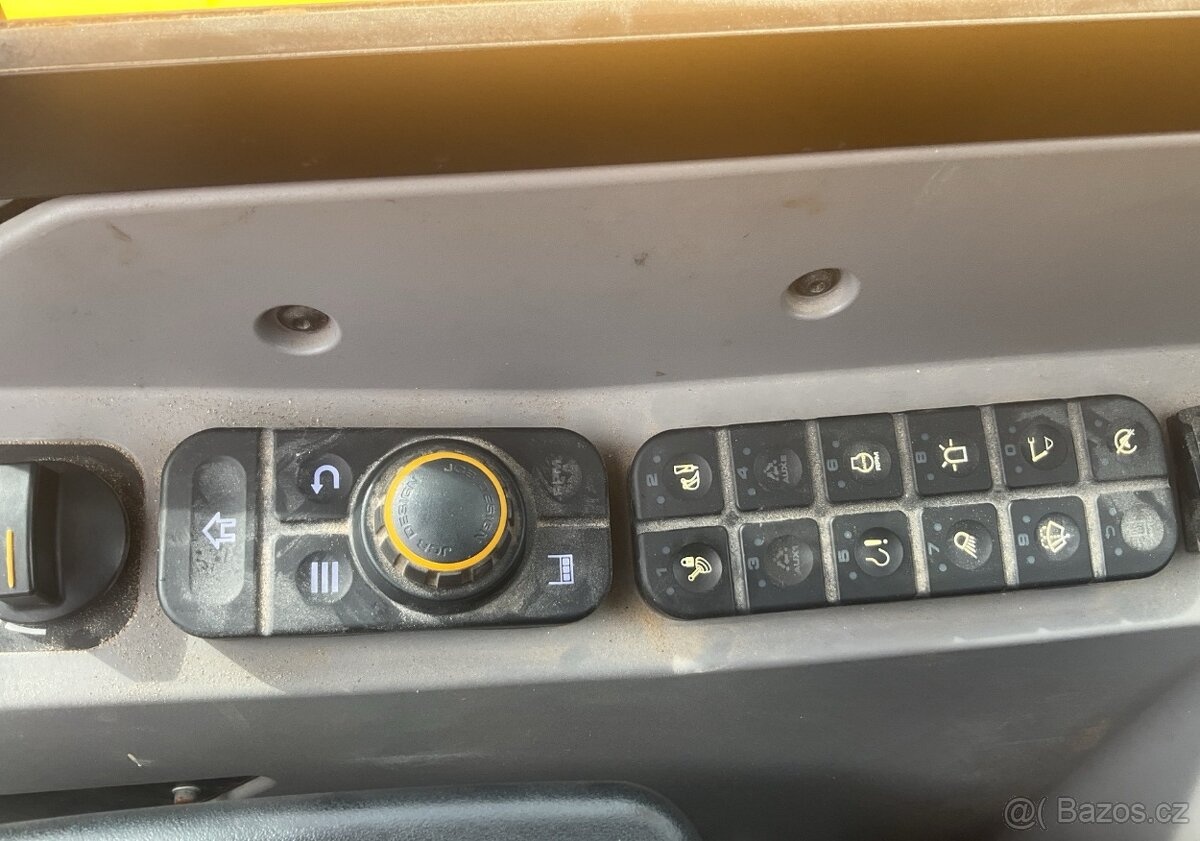 JCB 50 Z - 5 tun, rok 2022, pouze 1093 mth - 16