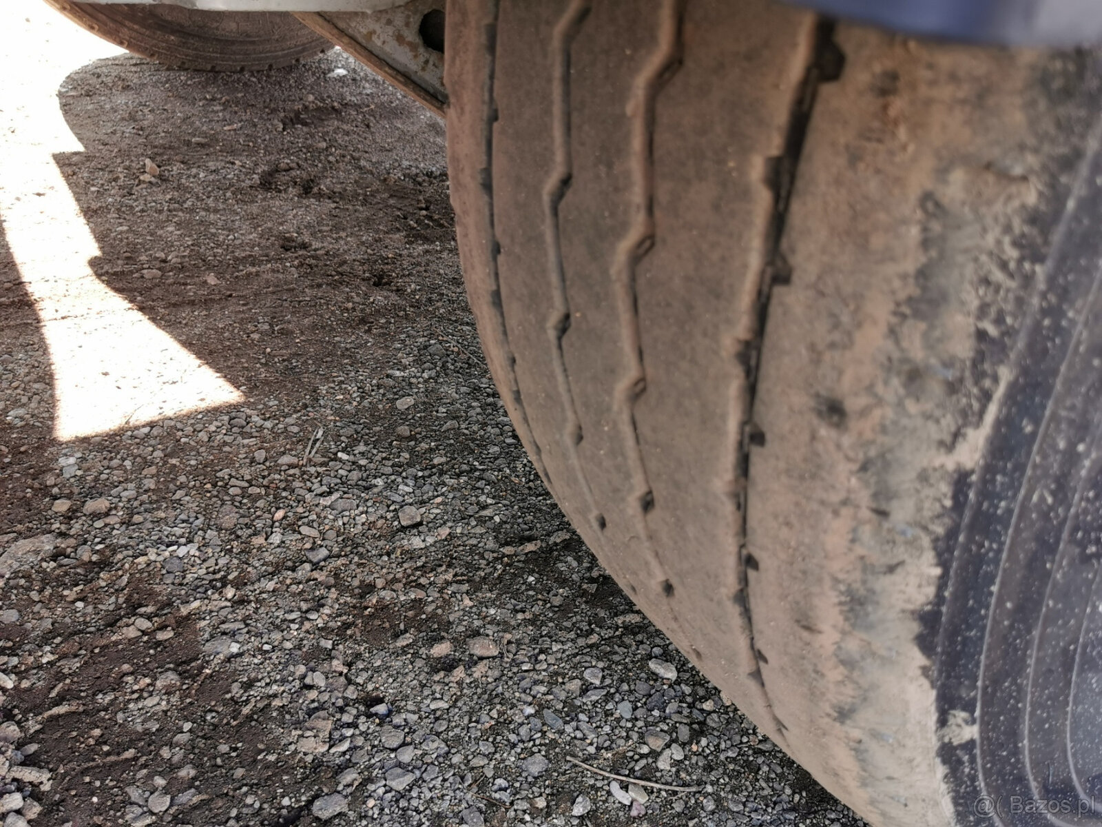 Sprzedaję naczepę wywrotkę STAS S300CX o pojemności 50 m3. - 16