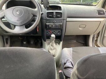 Renault Clio 1.4 Benzyna - 16
