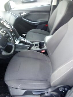 Ford Focus ładny,zadbany.179 tyś,przebiegu - 16