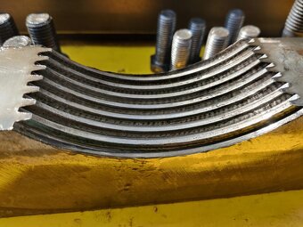 prasa LE 400 C - komplet. linia - 16