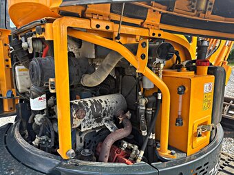 HYUNDAI ROBEX 35Z-9 MINI-KOPARKA 2015R. MTH: 3994 | JCB 8040 - 16