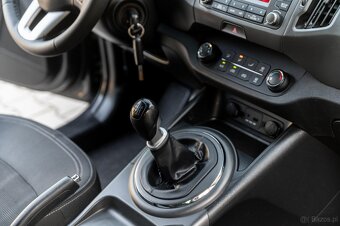 KIA SPORTAGE - 16