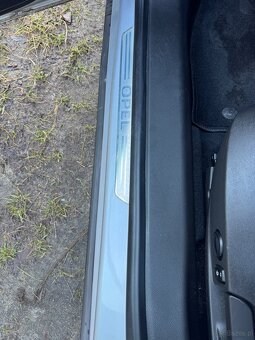 Opel Insignia 1,6 TDI - 16