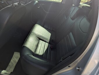 Super samochód niski przebieg - 16