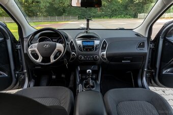 Hyundai ix35 | 1.6 benzyna - 16
