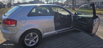 Audi A3 2007; 1.6 mpi benzyna - 16