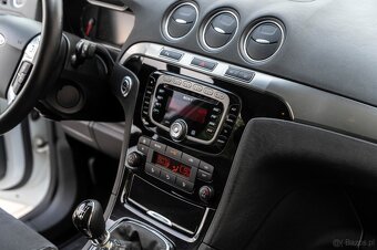 FORD S-MAX - 16