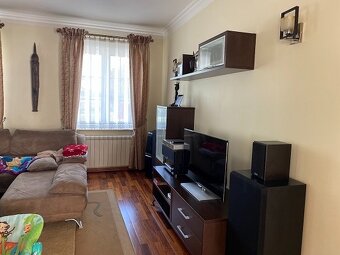 Dom o powierzchni 241m2, działka 6315m2, 4 km od Kalisza - 16