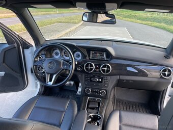 Sprzedam Mercedes-Benz GLK 350 Benzyna - 16