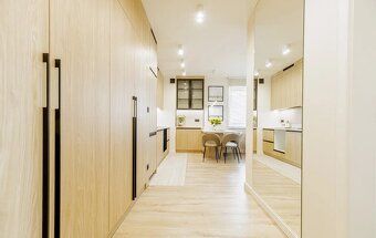 3 pokoje, 51 m2, balkon 20m2, winda, Podmiejska - 16