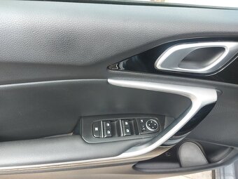1,5 T-GDI 160 KM, GT Line, DCT, Automat, Szyber dach - 16