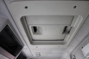 RENAULT PREMIUM DXI R 370.26 S PR 6X2, THERMO KING MD200 - 16