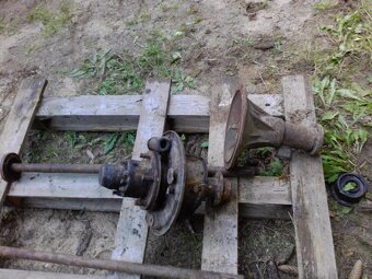 Sprzedam części GAZ 69 a Komandorka - 16