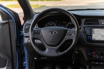 HYUNDAI i20 - 16