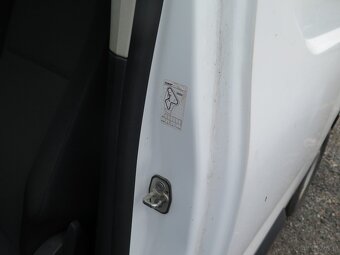 Peugeot Partner, 1.5HDi, VAT, silnik KO, niekompletny - 16