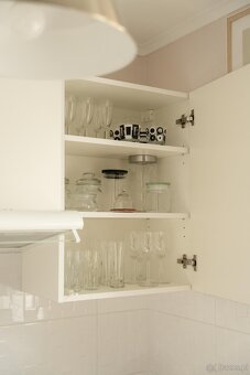 Wynajmę przytulną kawalerkę. - 16