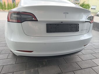 2022 Tesla Model 3 - 16