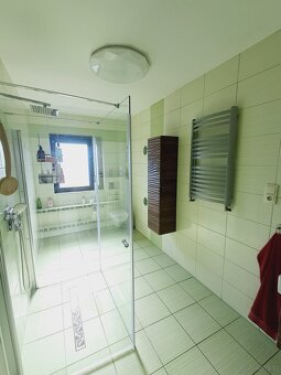 Dom parterowy z użyt. poddaszem o pow. 200 m2,Kościelna Wieś - 16