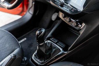 OPEL CORSA - 16