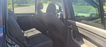 🔹Volkswagen Touran 1.6 TDI (2011) panorama, felgi aluminiow - 16