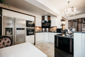 Ekskluzywny dom w Zdunach o powierzchni 347m², działka3520m2 - 16