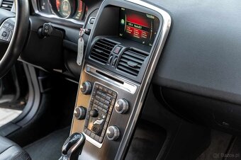 Volvo XC60 - 16