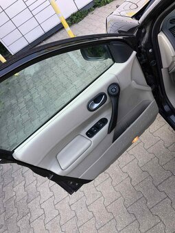 RENAULT MEGANE II - 16