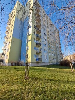 Mieszkanie o pow. 47,17m2, balkon, I piętro, winda,Os.Asnyka - 16
