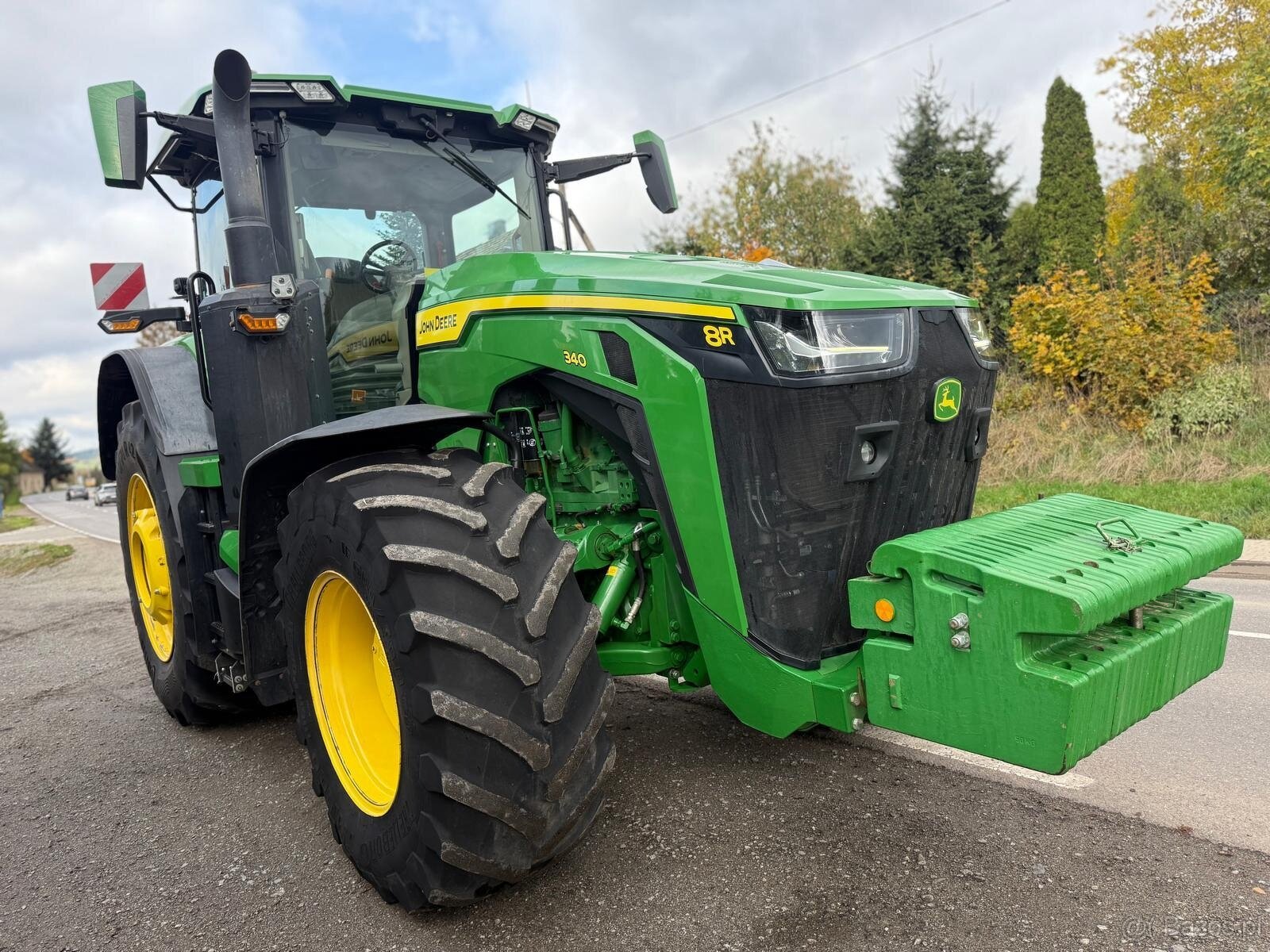 Ciągnik rolniczy John Deere 8R 340 skrzynia E23 rok pro 2021 - 17