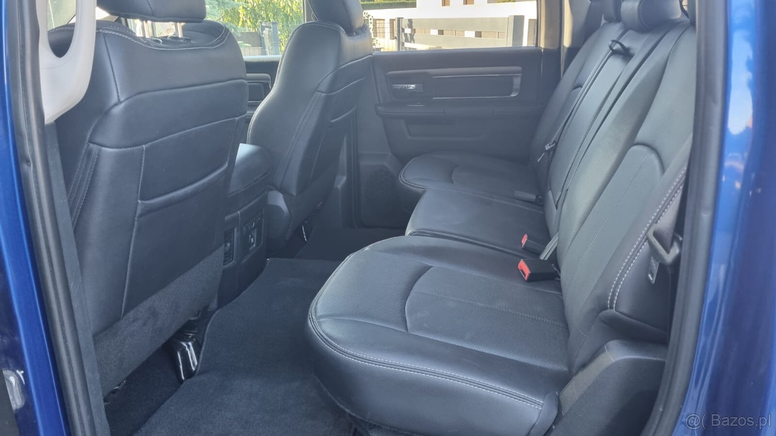 Dodge Ram Sport 5.7 Hemi 4X4 - 17