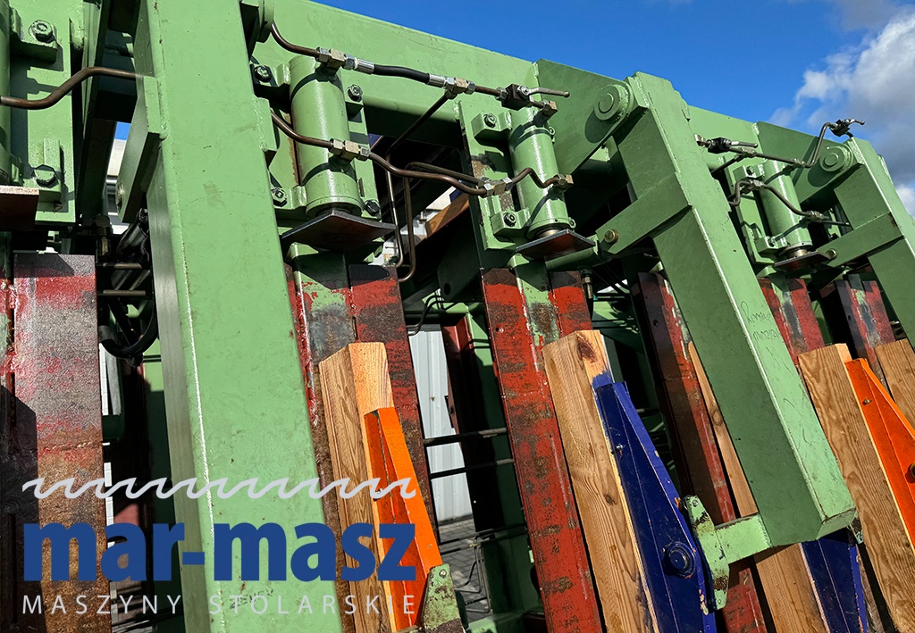 Prasa wiatrakowa karuzelowa obrotowa trapezowa DIMTER - 17