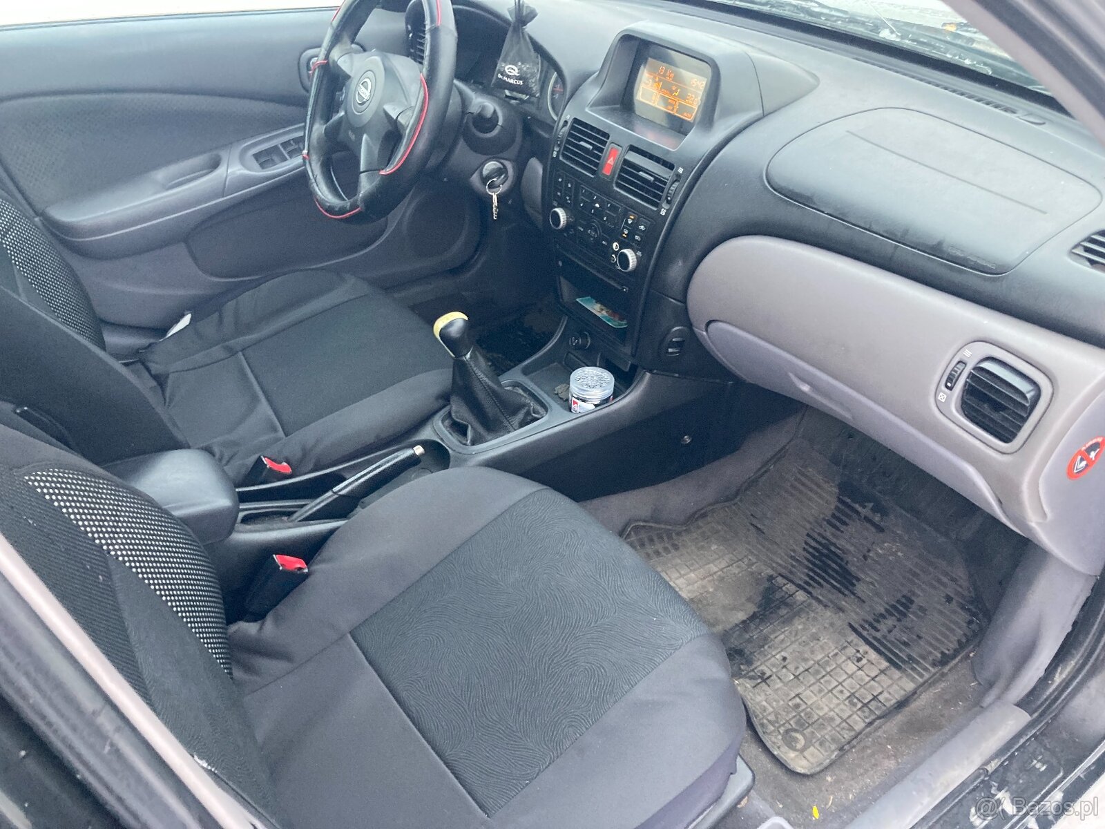 Almera 1.8 Benzyna - 17