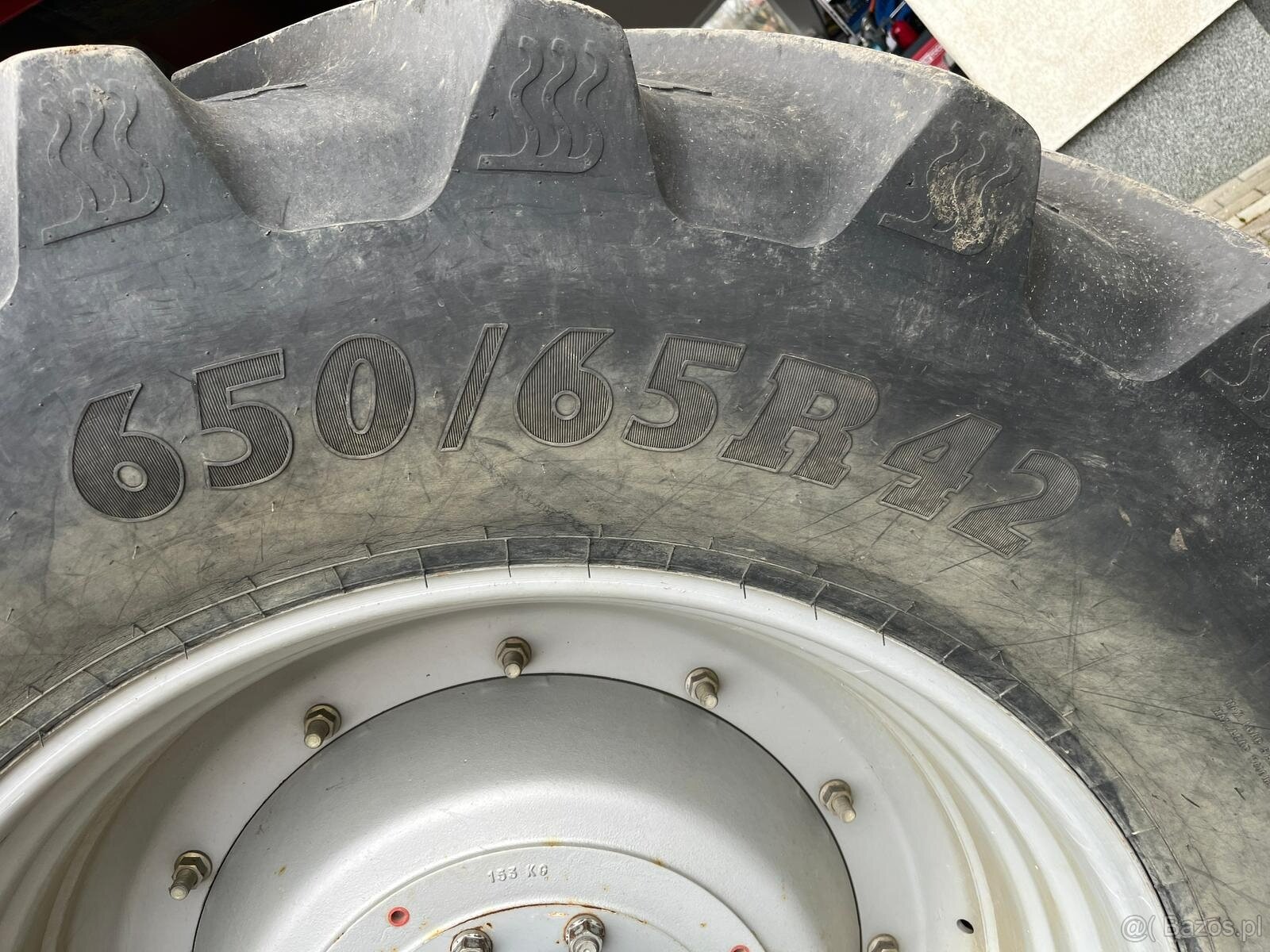 Massey Ferguson Model: 8250-4 - 17